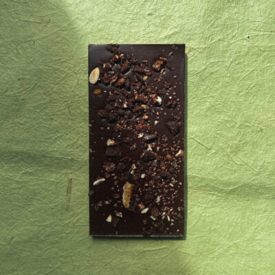 Dominicaans 70% met granola